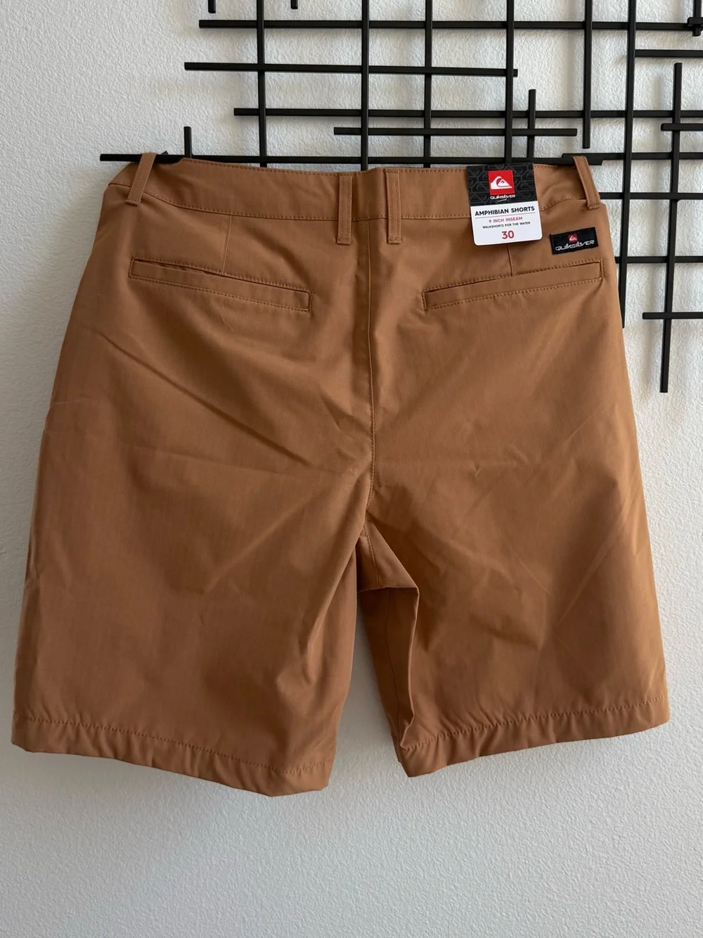 NWT Quiksilver Men’s Amphibian Shorts Tobacco Brown Size 30